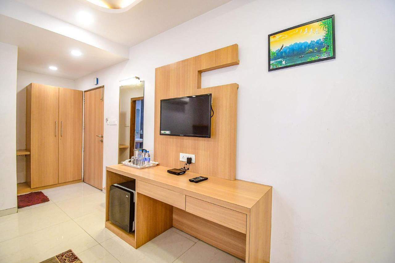 Fabhotel International Hotel Kolkata