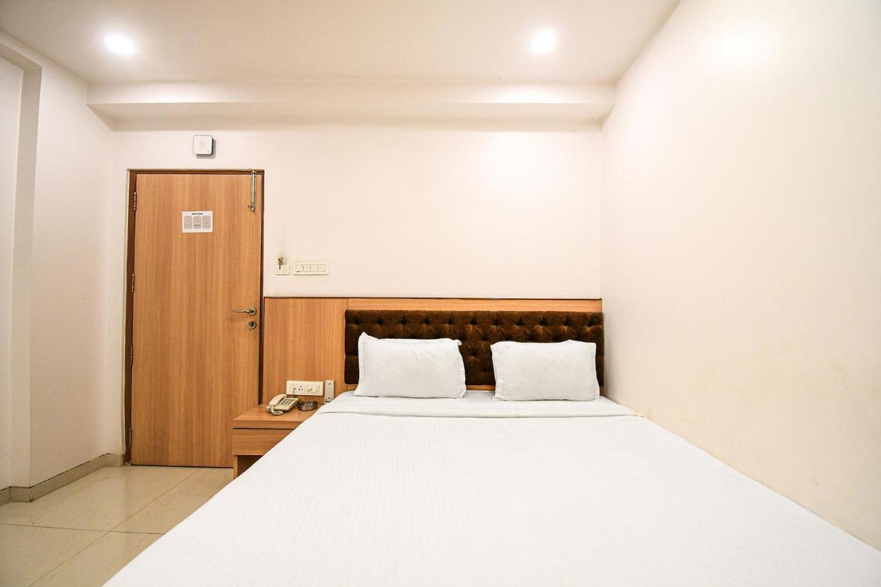 Fabhotel International 3* Kolkata